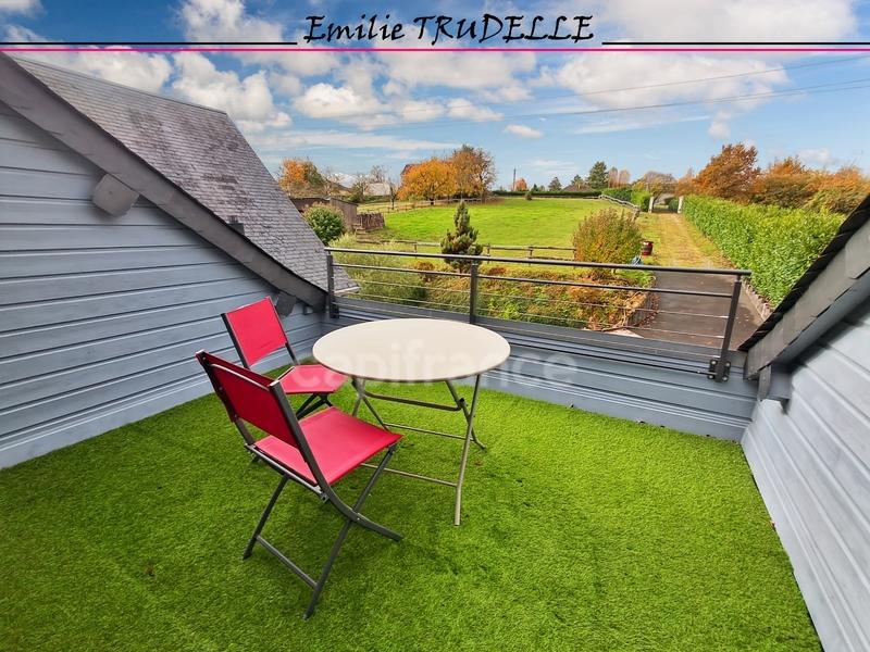 Demeure - 324 m² - 11 pièces