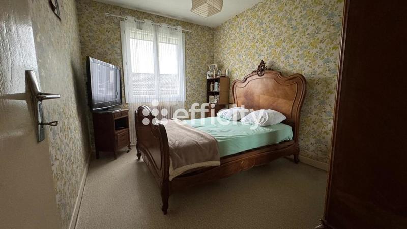 Pavillon - 105 m² - 7 pièces