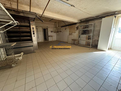 Fonds de commerce - 110 m²