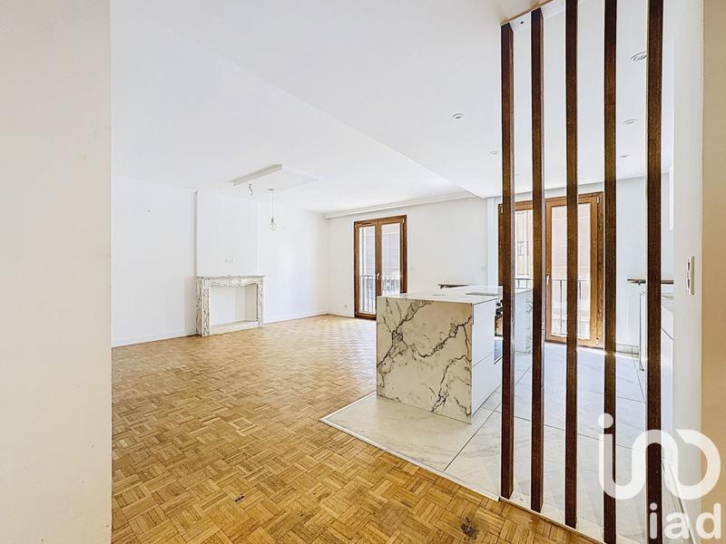 Appartement - 75 m² - 3 pièces