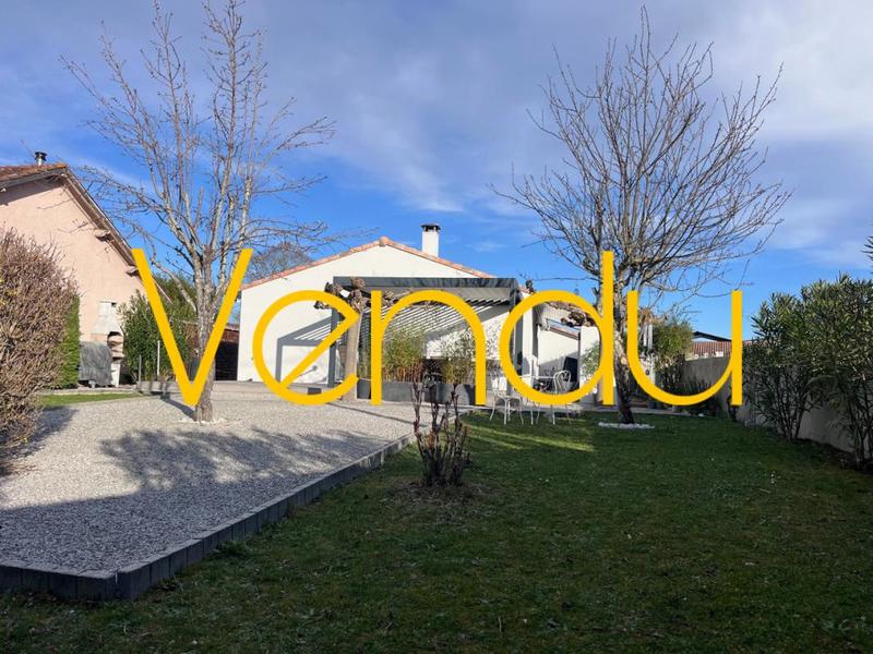 Propriété - 100 m² - 5 pièces