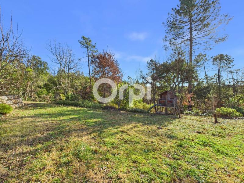 Villa - 250 m² - 6 pièces