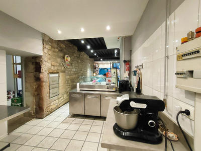 Fonds de commerce - Magasins - 73 m²