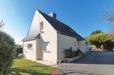 Maison - 91 m² - 5 pièces