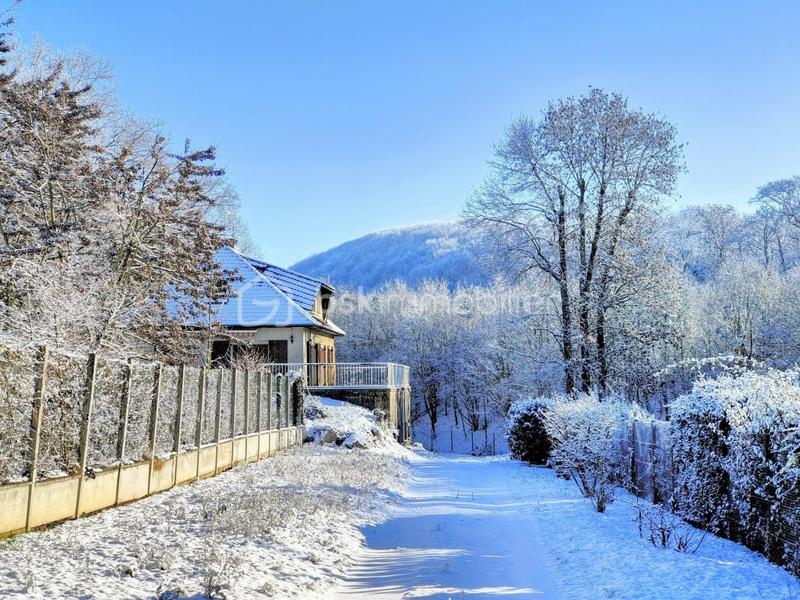 Maison - 150 m² - 8 pièces