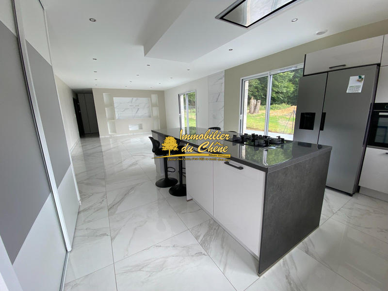 Maison - 105 m² - 5 pièces