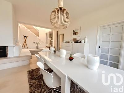 Maison de maîtres - 240 m² - 7 pièces