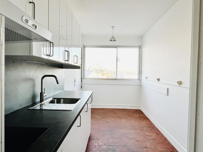 Appartement - 127 m² - 6 pièces