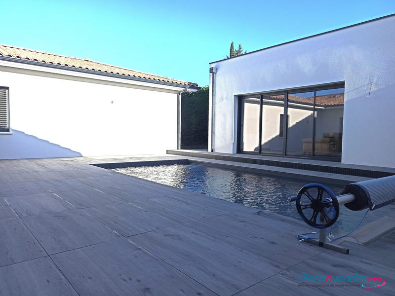 Maison contemporaine - 182 m² - 6 pièces