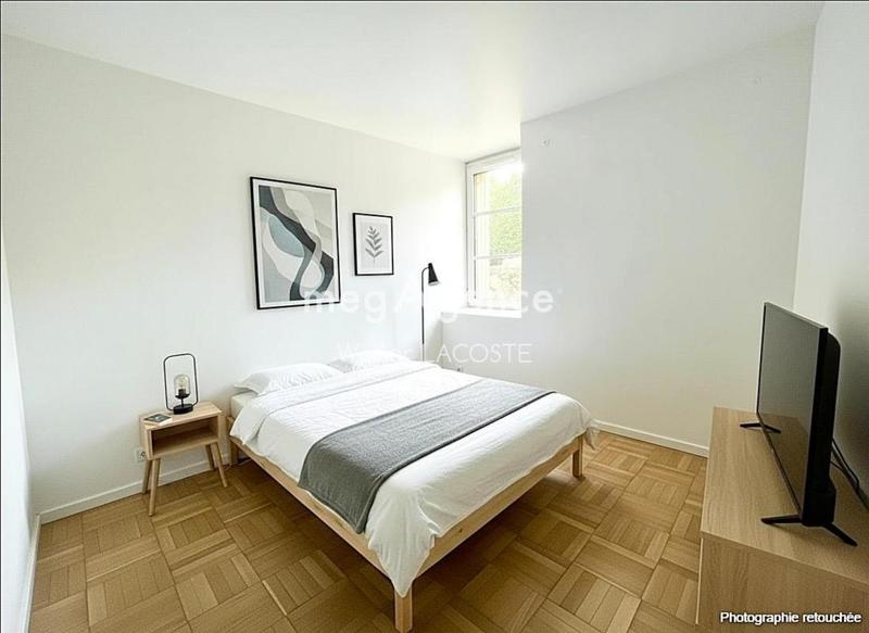 Appartement - 80 m² - 4 pièces