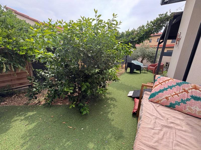 Maison - 95 m² - 4 pièces