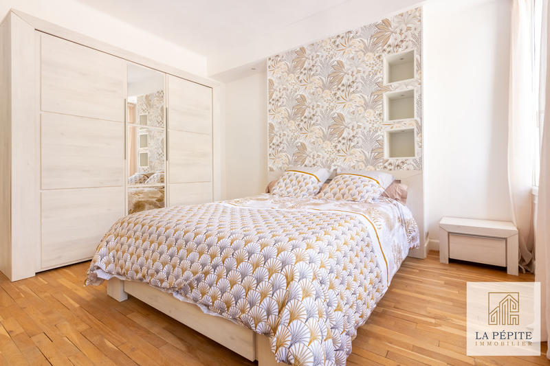 Appartement - 135 m² - 5 pièces