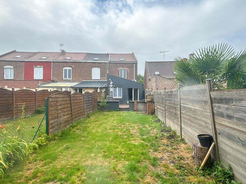 Maison - 100 m² - 4 pièces