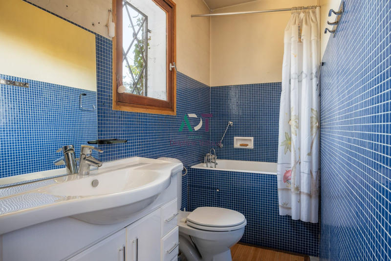 Maison - 162 m² - 7 pièces