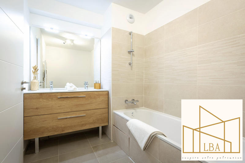 Duplex - 107 m² - 5 pièces