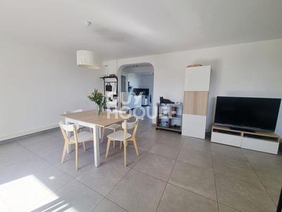 Appartement - 94 m² - 5 pièces