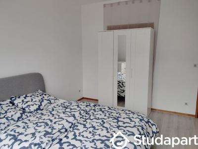 Chambre - 16 m² - 1 pièce