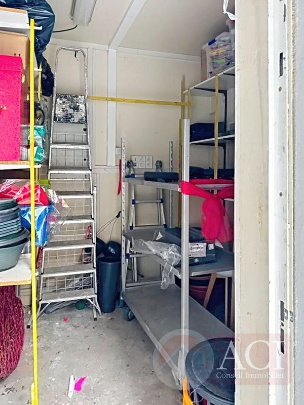 Fonds de commerce - Local commercial - 40 m²