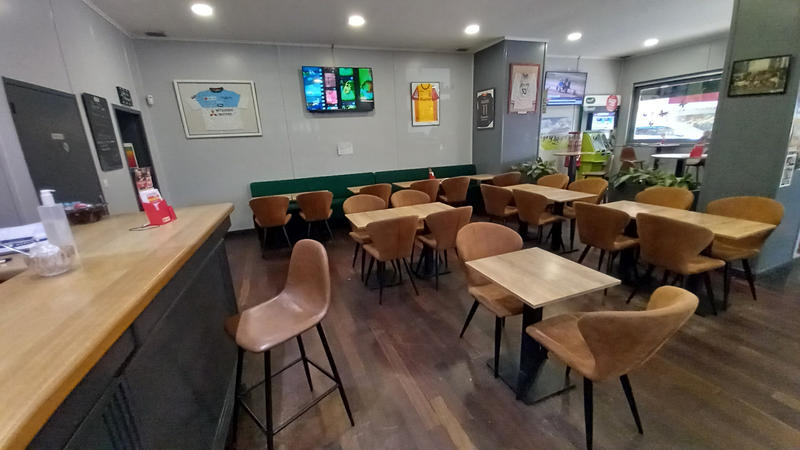 Local commercial - 183 m²