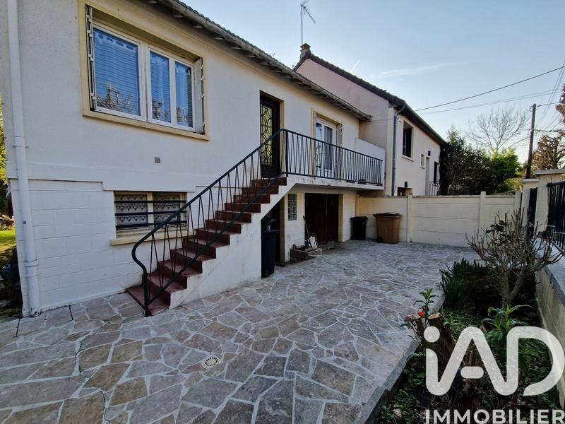 Maison - 89 m² - 5 pièces