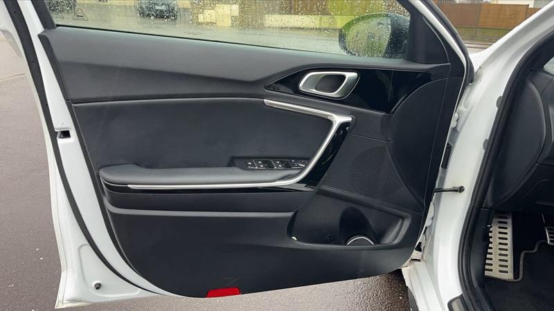 Kia ProCeed 1.4 t-GDi 140 Dct6 Gt Line