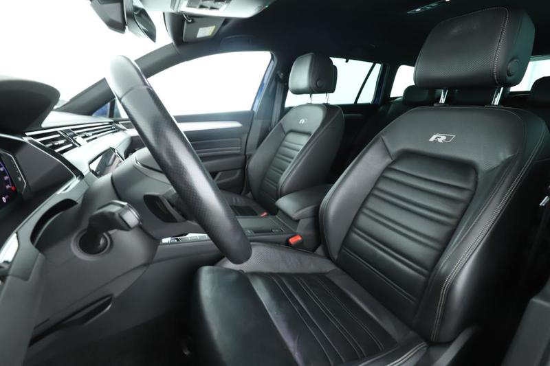 Volkswagen Passat Sw 1.5 Tsi Evo R-Line Dsg7 150 ch