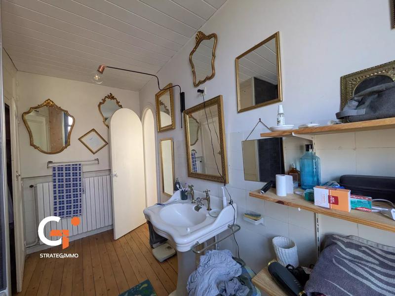 Maison - 100 m² - 6 pièces