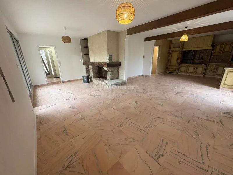 Maison - 161 m² - 7 pièces