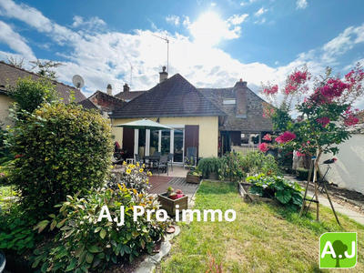 Maison - 97 m² - 4 pièces