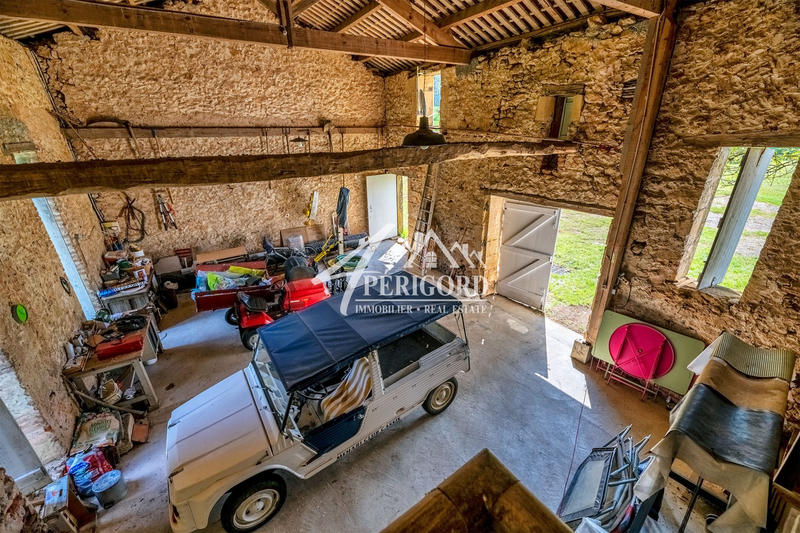 Maison ancienne - 350 m² - 10 pièces