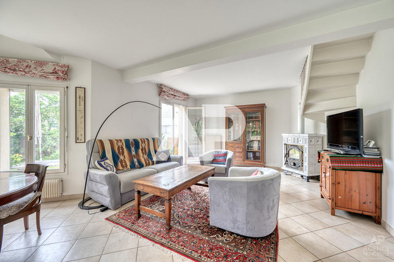 Maison - 160 m² - 6 pièces