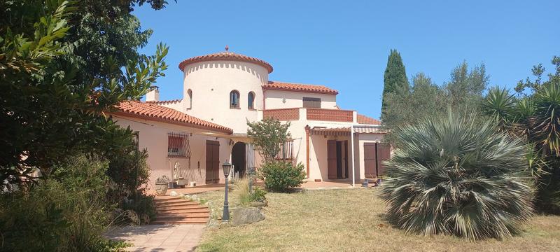 Villa - 180 m² - 6 pièces