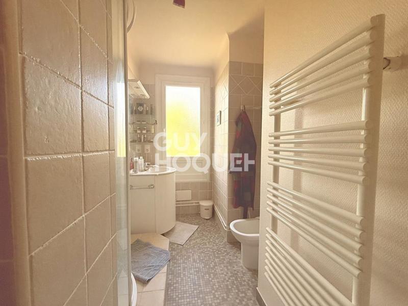 Appartement - 85 m² - 4 pièces