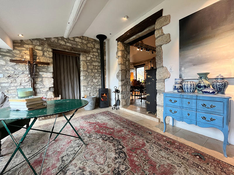 Maison - 360 m² - 7 pièces