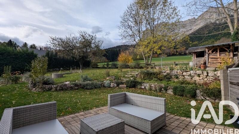 Appartement - 89 m² - 3 pièces