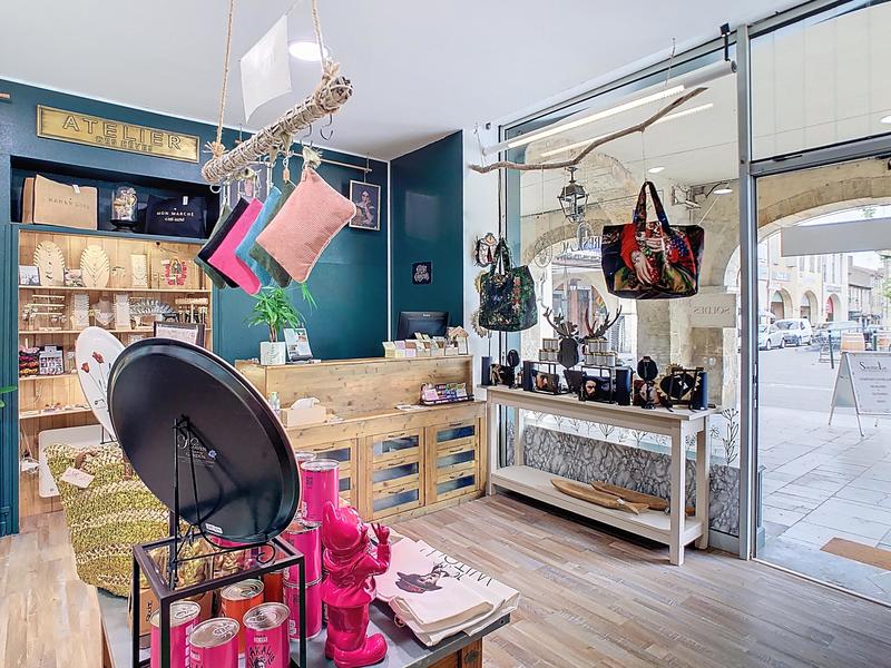 Fonds de commerce - Magasins - 22 m²