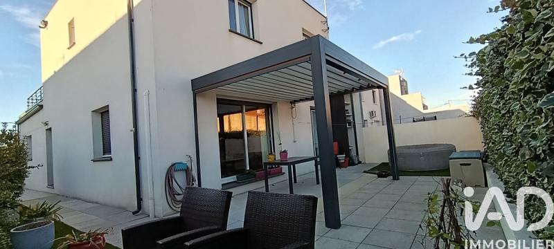 Maison - 137 m² - 5 pièces