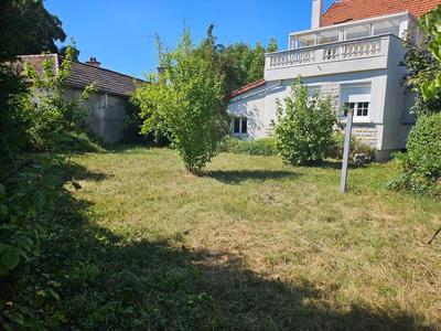 Maison - 85 m² - 5 pièces