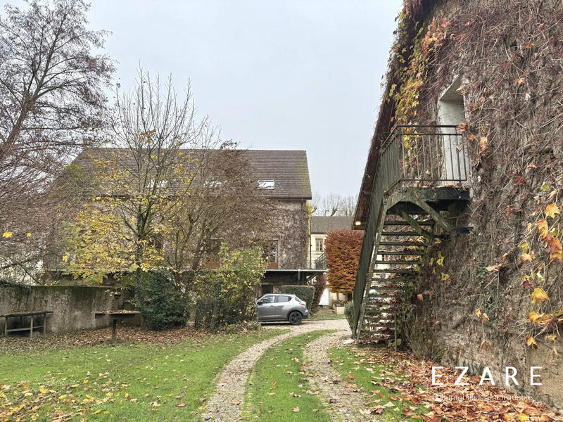 Maison ancienne - 828 m² - 12 pièces