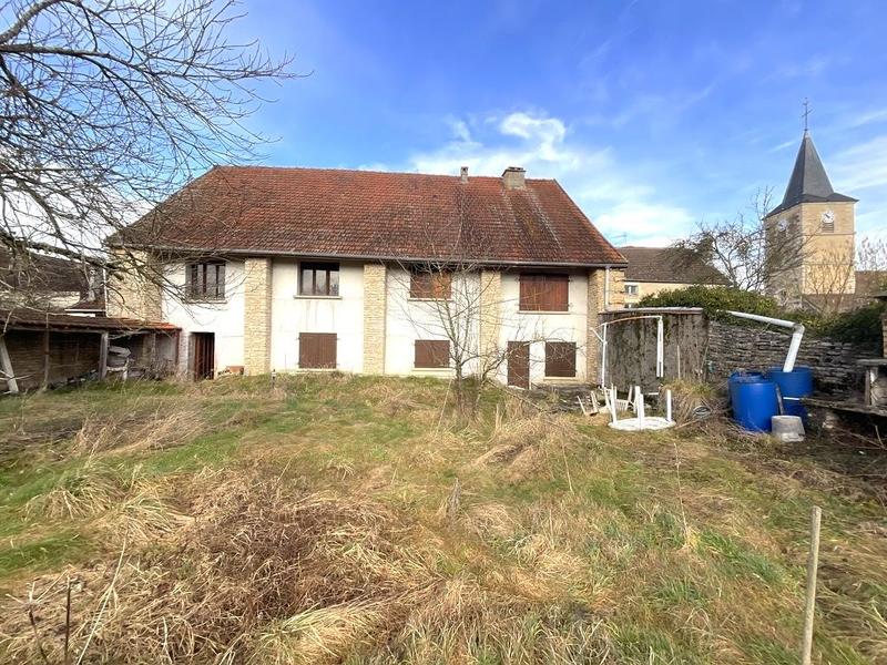 Maison en pierre - 110 m² - 4 pièces