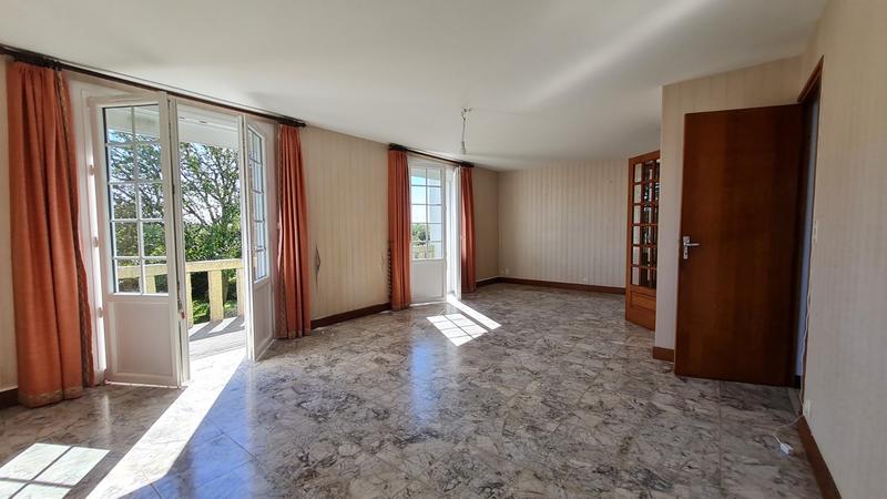 Maison - 138 m² - 7 pièces