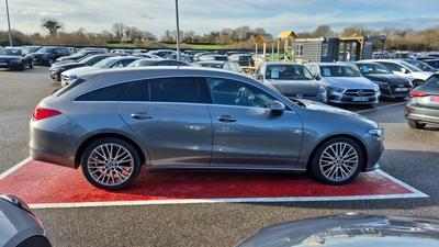 Mercedes Cla Shooting Brake 180 d 8g-Dct Progressive Line