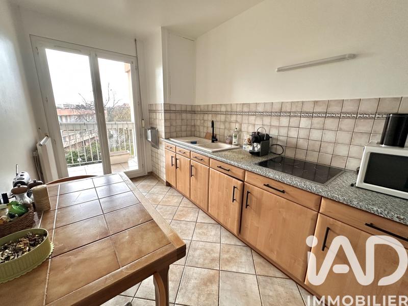 Appartement - 77 m² - 4 pièces