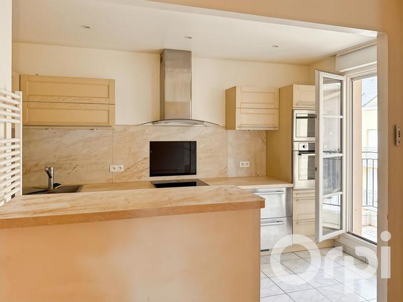 Appartement - 77 m² - 3 pièces