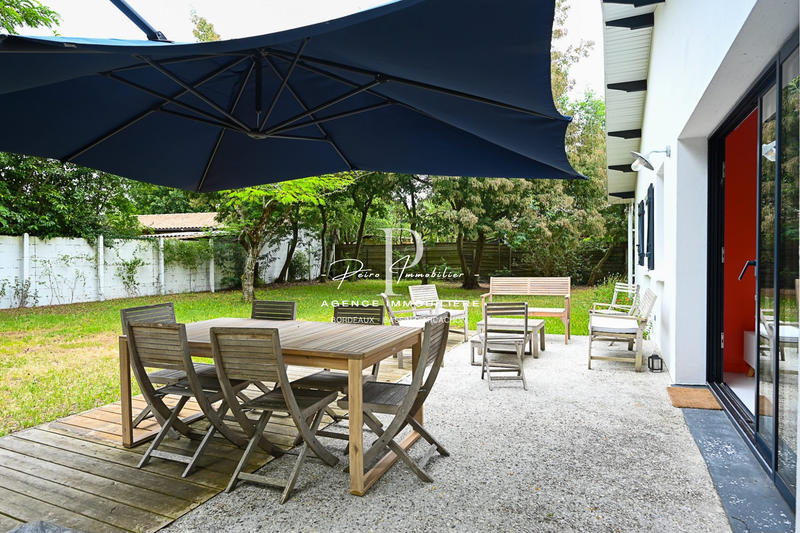 Maison - 95 m² - 5 pièces