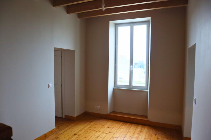 Maison - 238 m² - 4 pièces