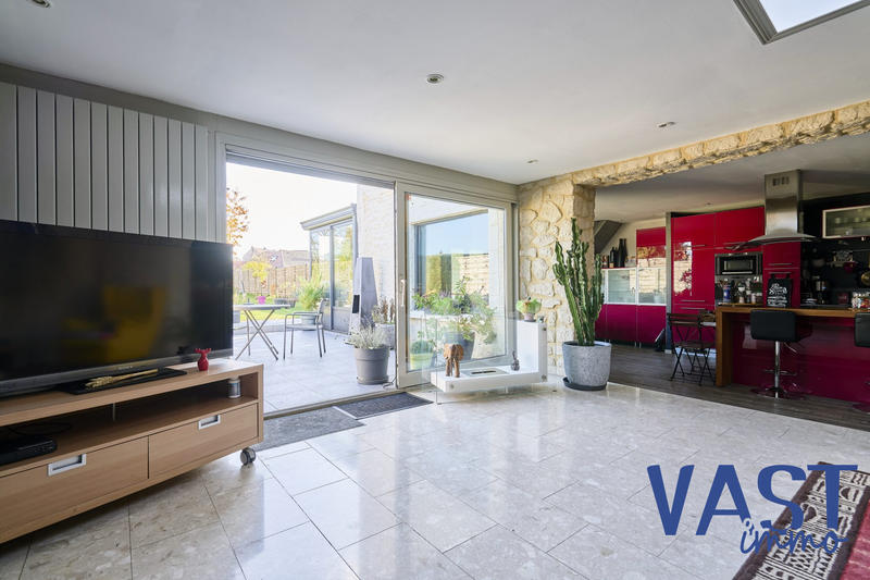 Maison - 194 m² - 5 pièces