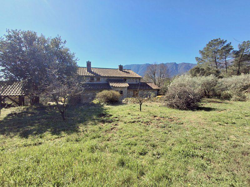 Maison - 170 m² - 8 pièces