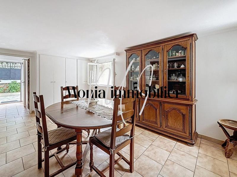 Maison - 170 m² - 7 pièces