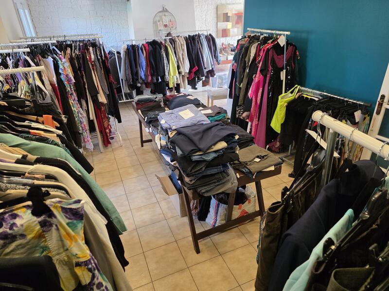 Grand vide dressing homme, femme du 36 au 60 et enfants